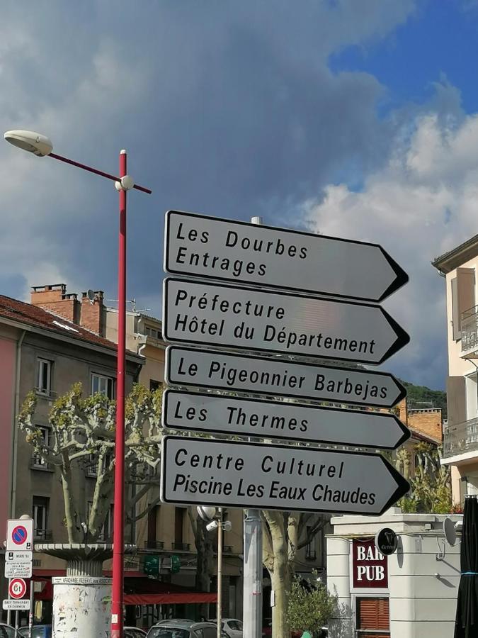 Calme Et Arbore, Studio 34 Digne-les-Bains Exterior foto